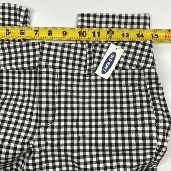 Old Navy Pikie Mid-Rise Secret Slim Pockets Pants Black White Gingham Check 4 - Picture 7 of 11